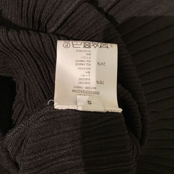 Givenchy dress  - Picture 6 of 8